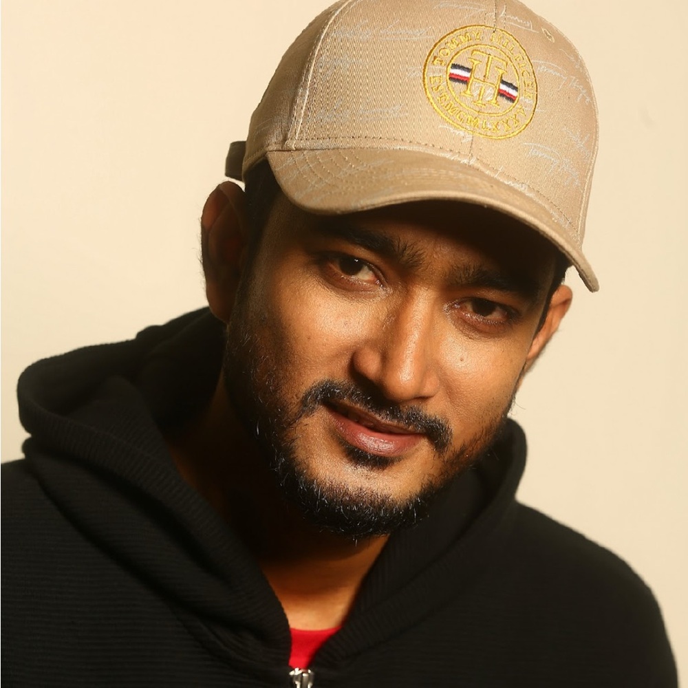 Tan Stylish Hat for Accessories Enthusiasts